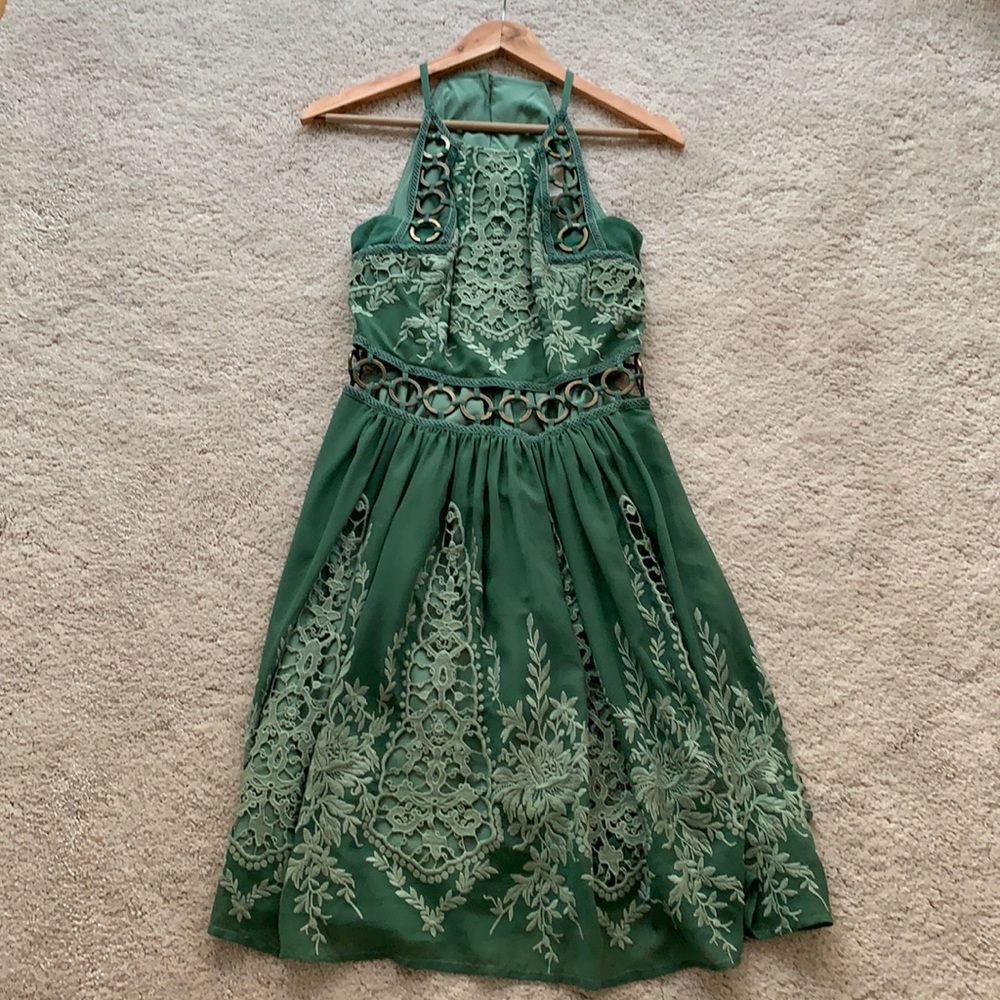 Aijek designer dress - Picture 1 of 4